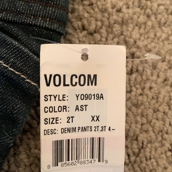 Volcom dark wash denim brand new with tags - Picture 3 of 6